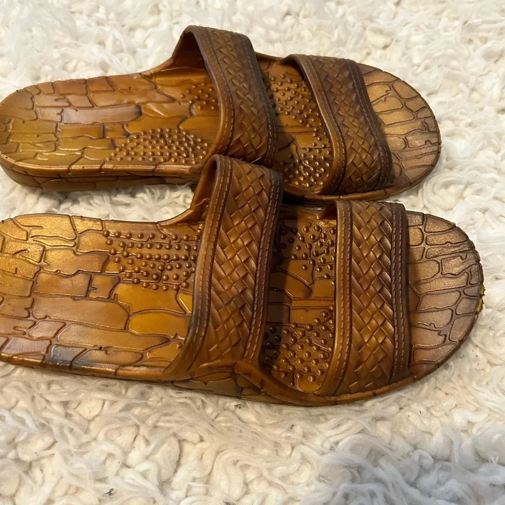50%offw❤️ Jesus Sandals 3  Imperial Hawaii Brown Rubber Hawaiian pali k50
